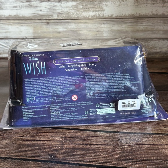 Disney Wish Figurine Set -New - Picture 10 of 10